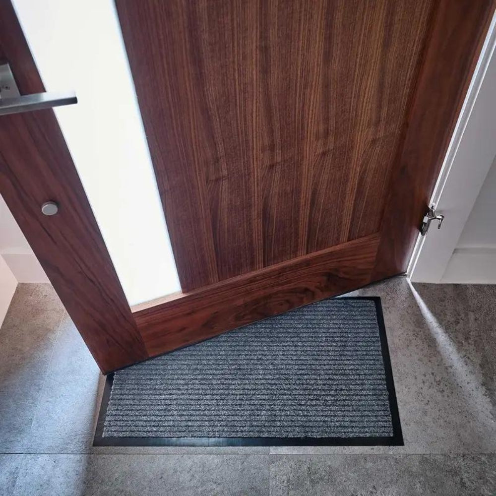Durable Striped Door Mat – Hard-Wearing Absorbent Non-Slip Entry Mat