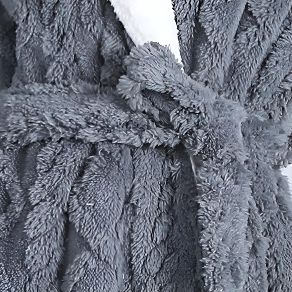 Plush Long Hooded Robe – Ultra-Soft Full-Length Bathrobe