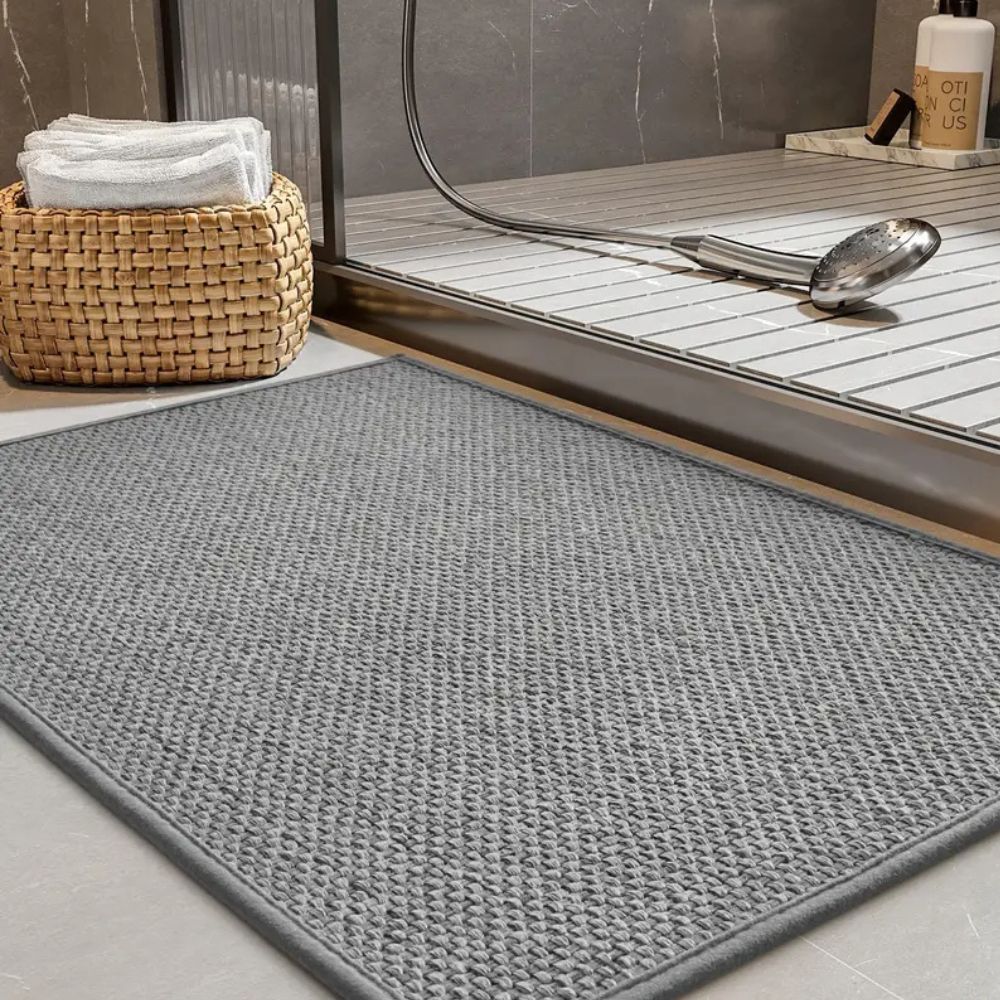 Braided Comfort Non-Slip Bath Mat – Soft Absorbent Woven Bathroom Rug