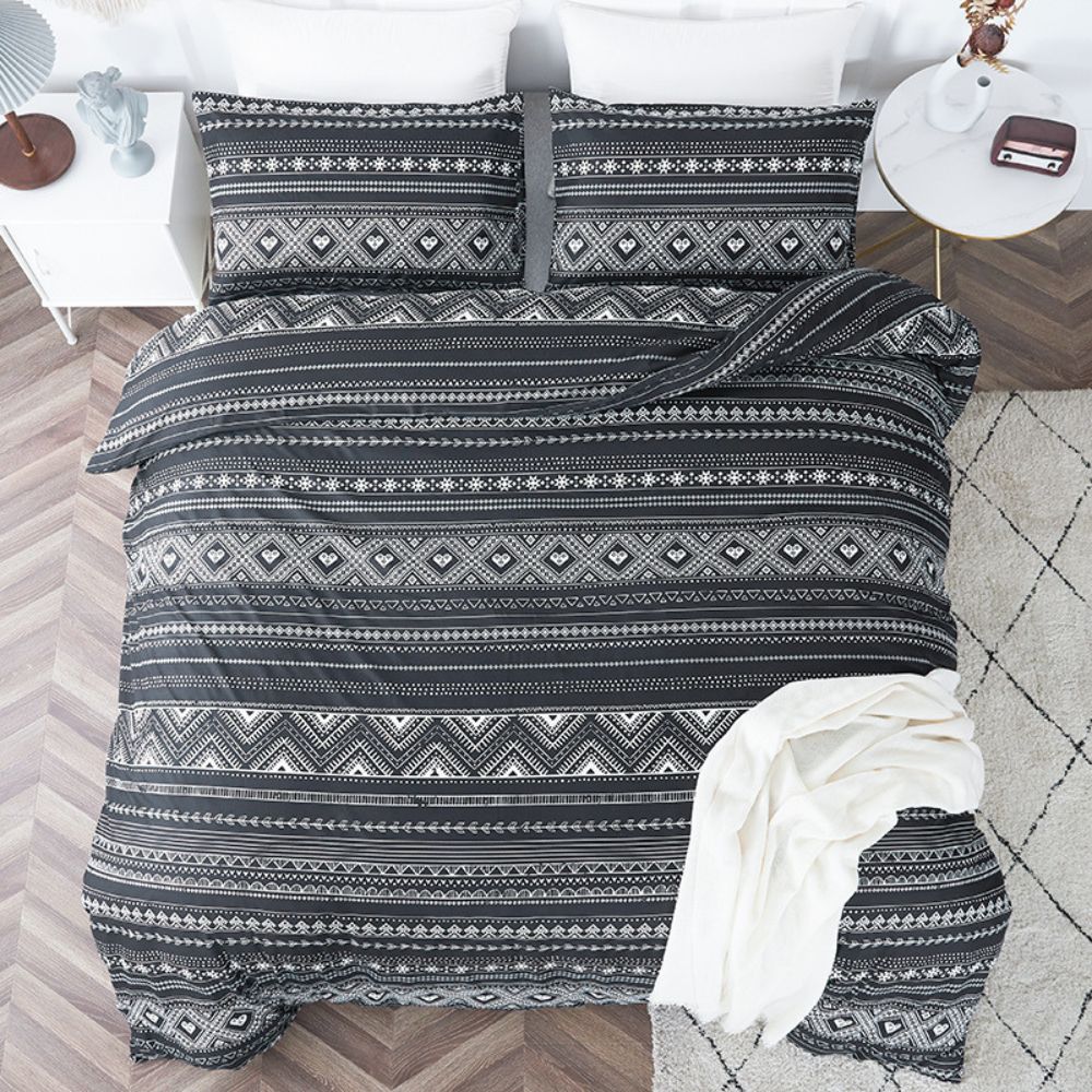 Avenzo Modern Boho Duvet Cover Set – Stylish Geometric Bedding