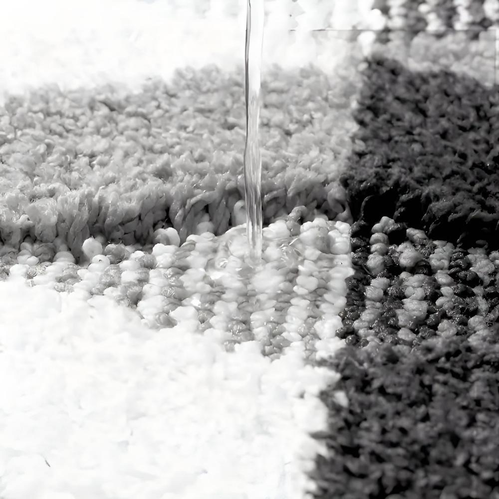 Soft Microfibre Geometric Rug – Non-Slip Absorbent Entryway Mat