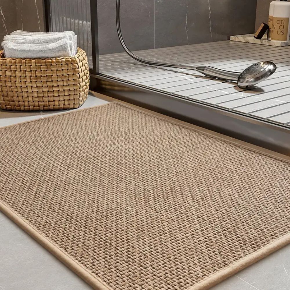 Braided Comfort Non-Slip Bath Mat – Soft Absorbent Woven Bathroom Rug