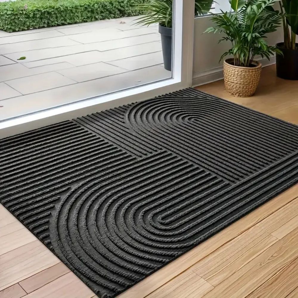 Curved Thread Line Door Mat – Textured Absorbent Non-Slip Entry Mat