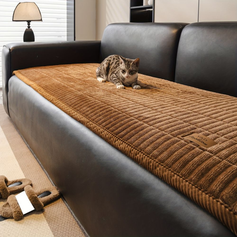 Cozy Quilted Couch Cover – Soft Non-Slip Sofa Protector
