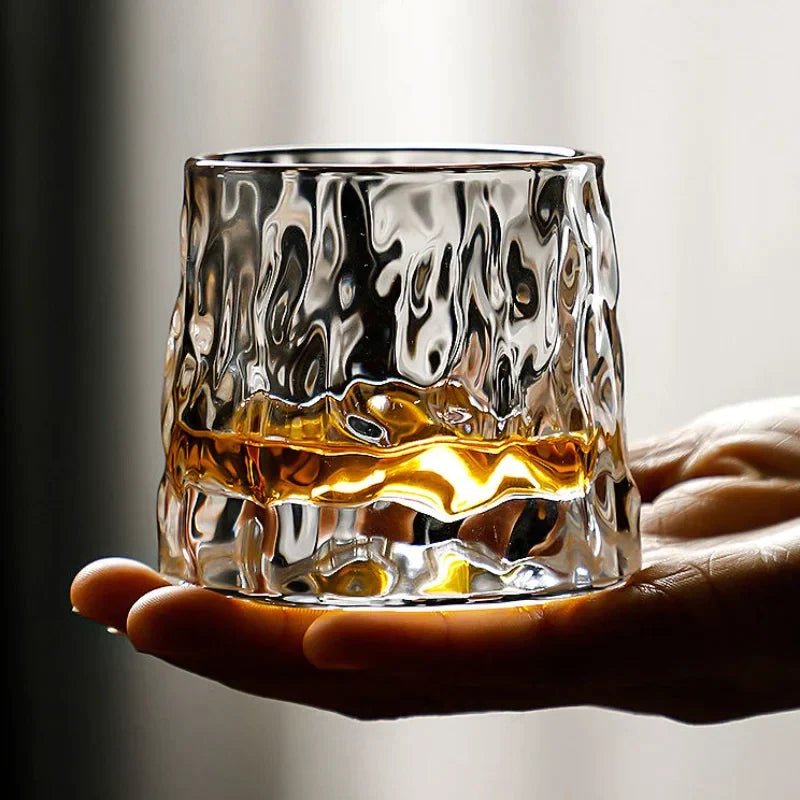 SPINSPIRIT Rotating Whiskey Glasses – Spinning Tumblers for Spirits