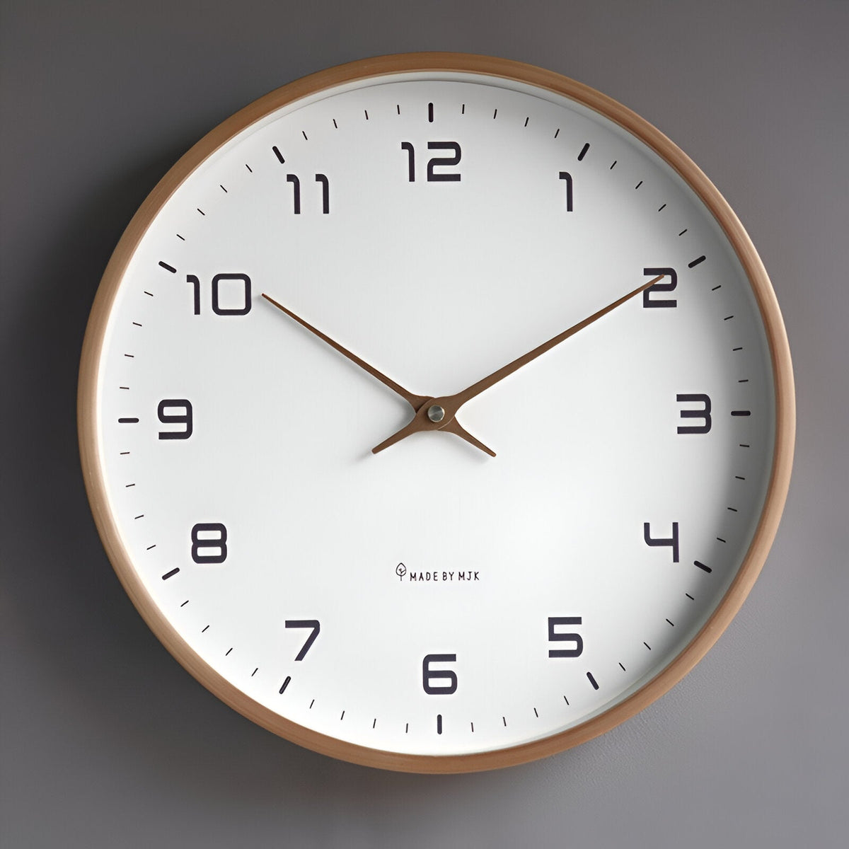Nordic Wall Clock – Minimalist Wood-Frame Silent Quartz Clock