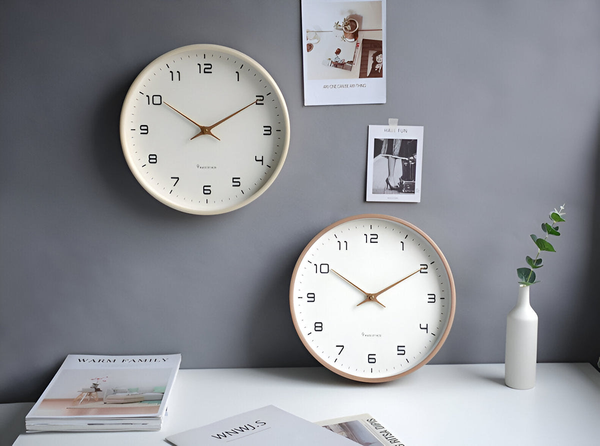 Nordic Wall Clock – Minimalist Wood-Frame Silent Quartz Clock