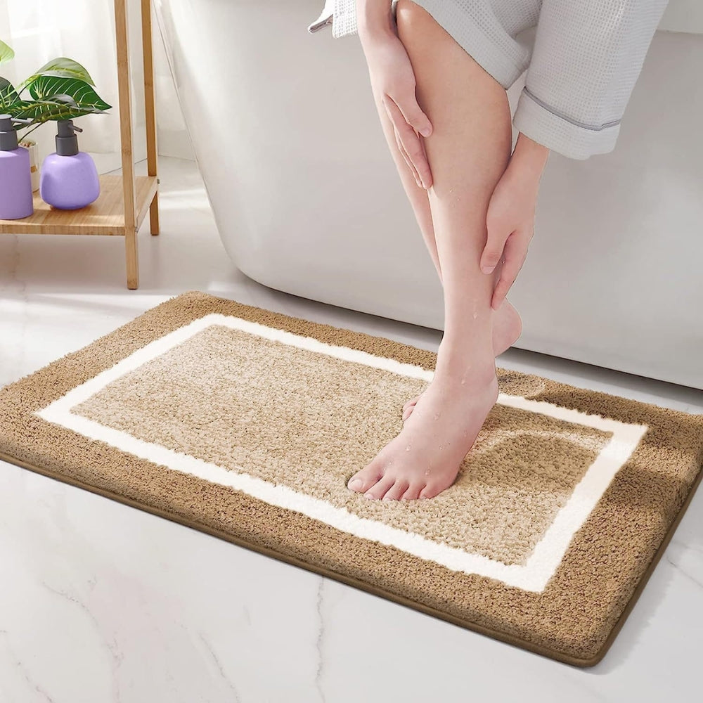 Modern Border Anti-Slip Bath Mat – Soft Absorbent Quick-Dry Mat