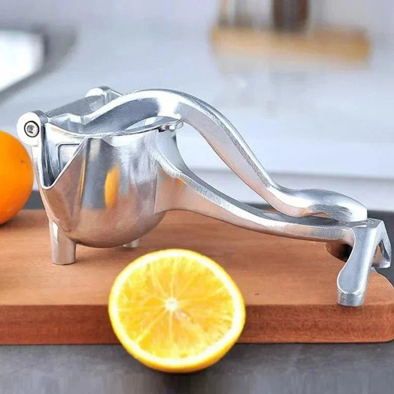 NUTRIPRESS Cold-Press Juicer – Nutrient-Rich Slow Juice Extractor