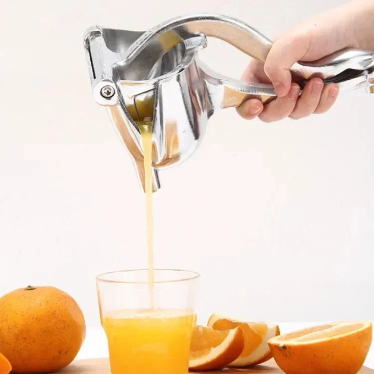NUTRIPRESS Cold-Press Juicer – Nutrient-Rich Slow Juice Extractor