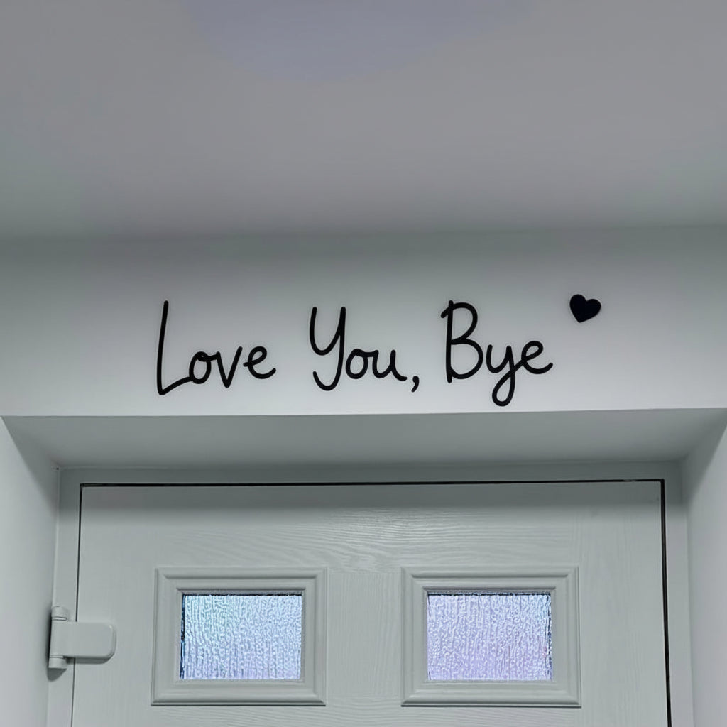 Vintage Heart Door Frame Wall Decor – Romantic Decorative Accent