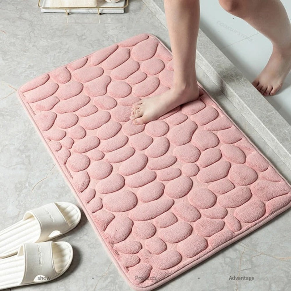 Casa Cobblestone Embossed Bath Mat – Soft Non-Slip Versatile Floor Mat