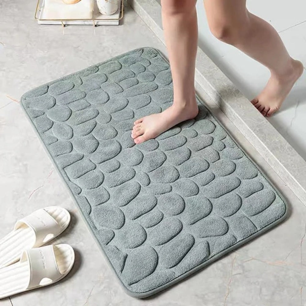 Casa Cobblestone Embossed Bath Mat – Soft Non-Slip Versatile Floor Mat